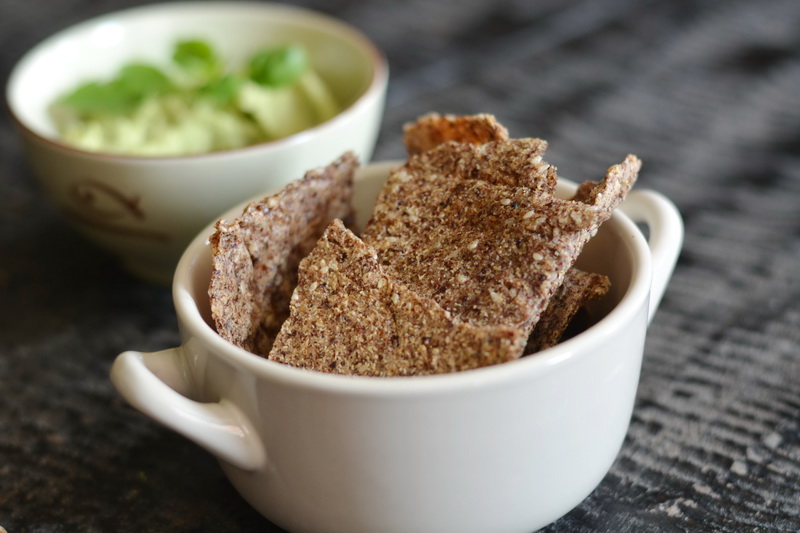 homemade quinoa crackers