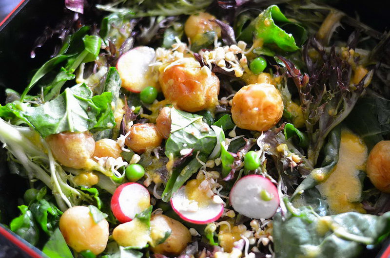 Green peas salad with mustard dressing