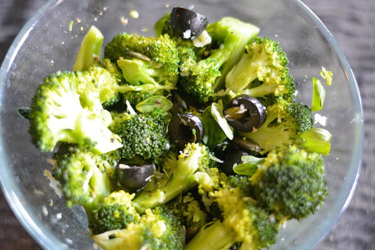 Mediterranean style broccoli