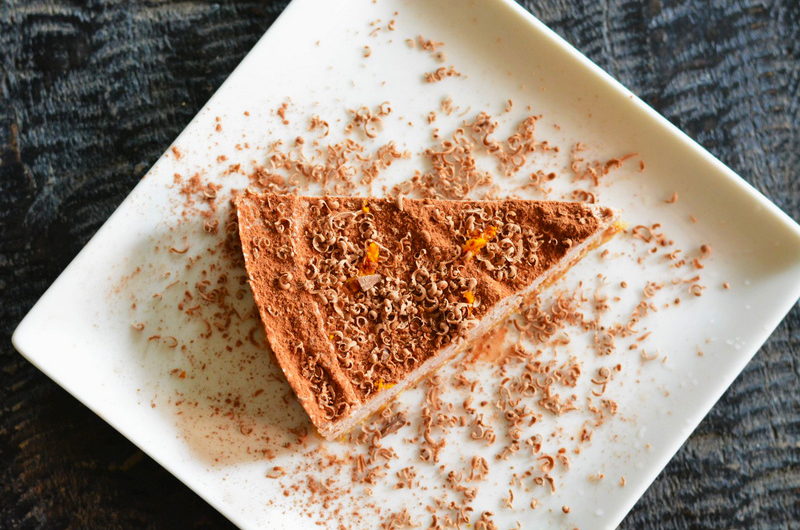 Flavorful fudgy cardamom orange raw choco cake (vegan)